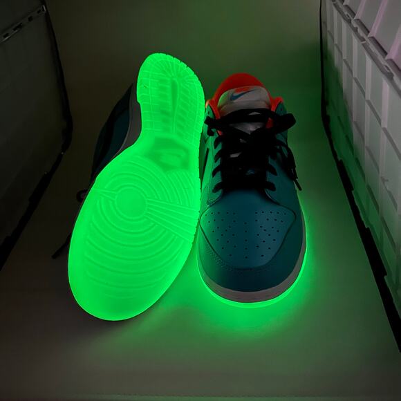 Nike Dunk Low SE Blue Orange Men’s 10/Wmns 11.5 Glow Sole Streetwear NWOB - Picture 6 of 10